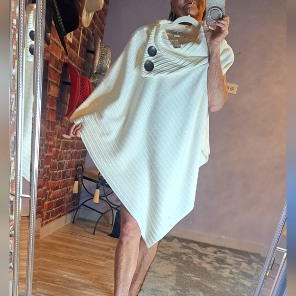 Jackets & Blazers - Poncho